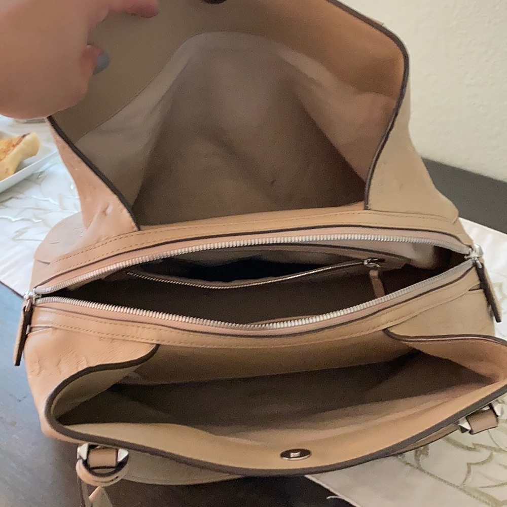 purse - Picture 4 of 8